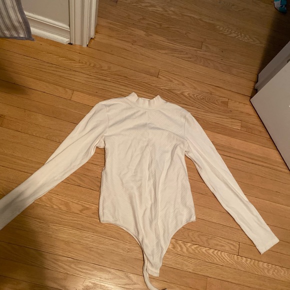 Knyx top, super soft and comfy - Picture 2 of 7